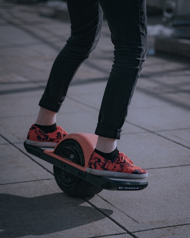 onewheel pint in motion